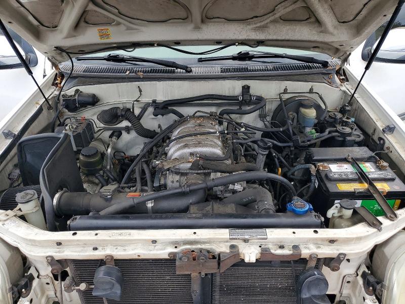 Photo 11 from auction – 2002 TOYOTA TUNDRA with VIN 5TBRT34162S308074