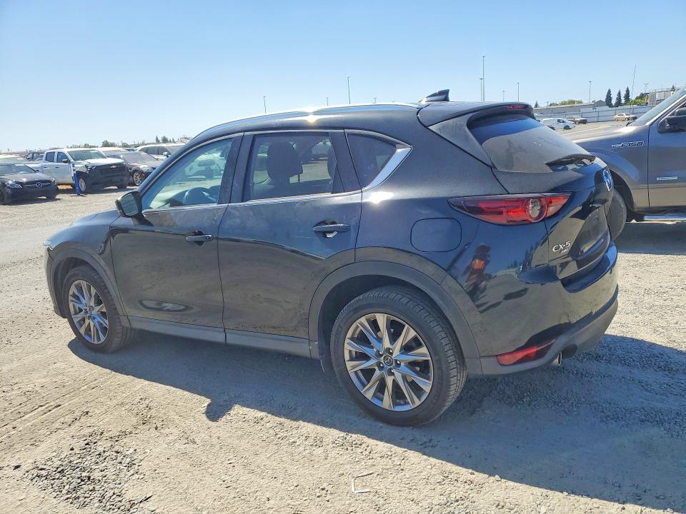 Photo 2 from auction – 2020 MAZDA CX-5 with VIN JM3KFBDM4L0816592