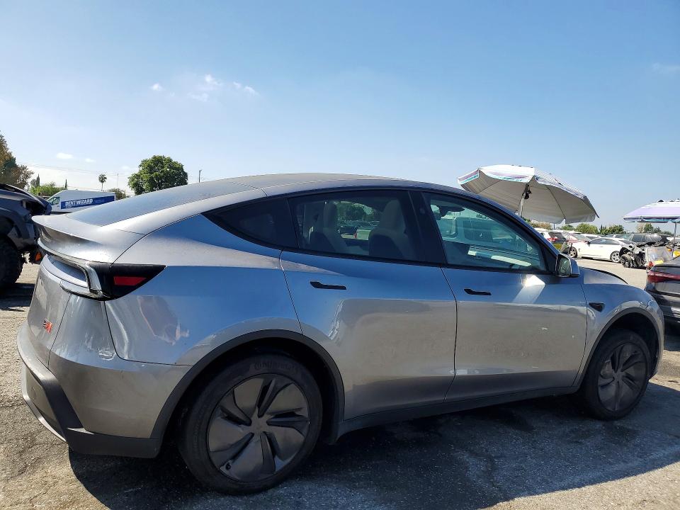 Photo 3 from auction – 2026 TESLA MODEL Y with VIN 7SAYGDEE9TF336586