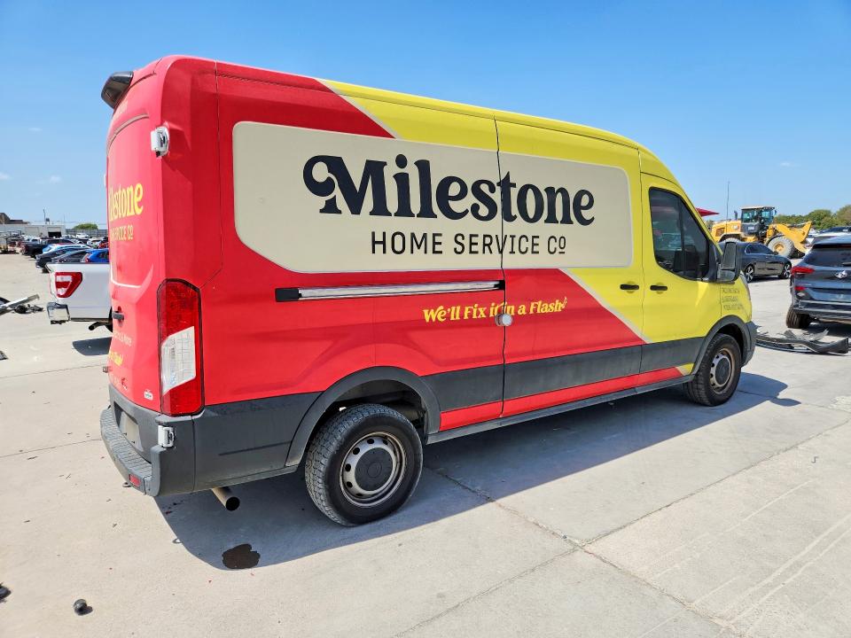 Foto 3 de la subasta – 2023 FORD TRANSIT con VIN 1FTBR1CG6PKA42409