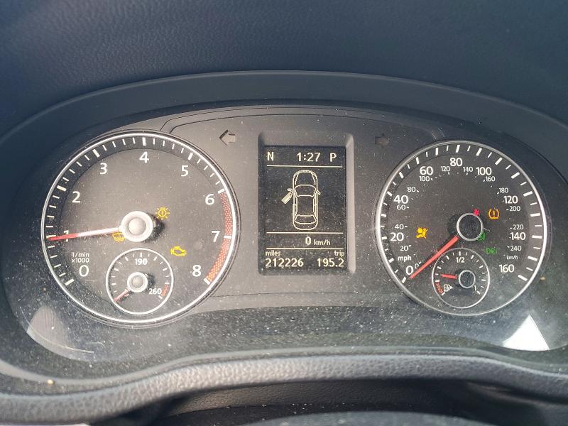 Photo 9 from auction – 2012 VOLKSWAGEN PASSAT with VIN 1VWBP7A34CC096026