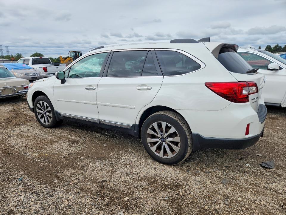 Фото 2 с аукциона – 2017 SUBARU OUTBACK с VIN 4S4BSATC8H3306240