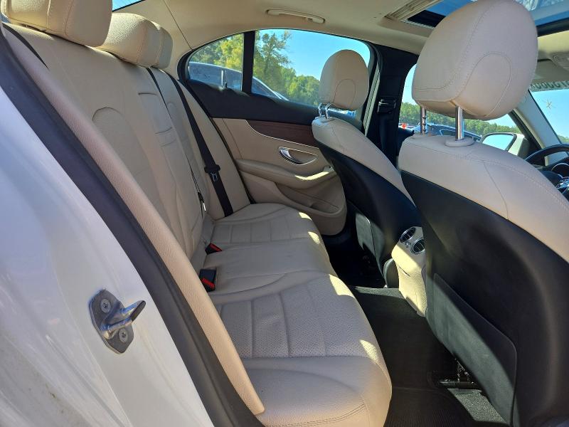 Photo 10 from auction – 2019 MERCEDES-BENZ C with VIN WDDWF8DB9KR461009