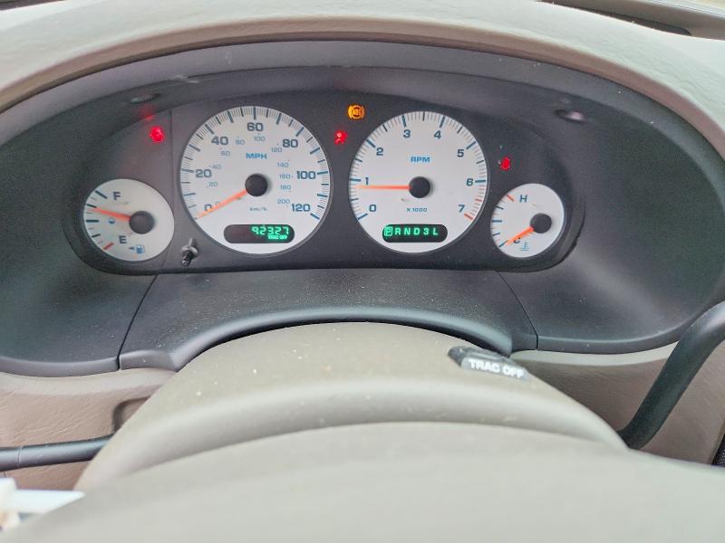 Фото 9 с аукциона – 2002 DODGE GRAND CARAVAN с VIN 2B8GP74L32R746440