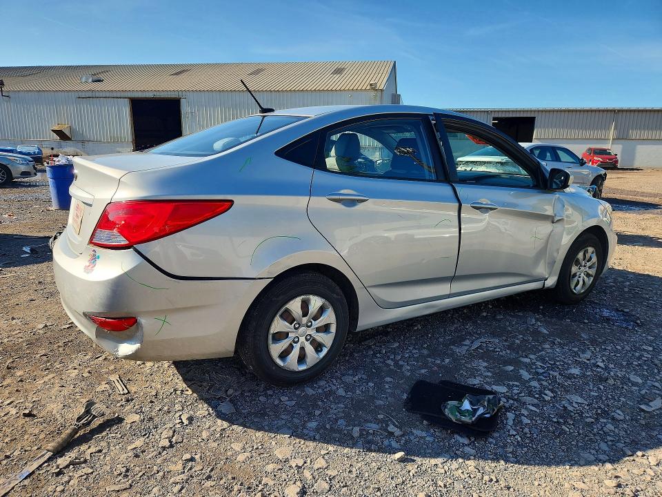 Photo 3 from auction – 2015 HYUNDAI ACCENT with VIN KMHCT4AEXFU834750