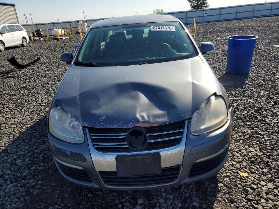 Photo 5 from auction – 2009 VOLKSWAGEN JETTA with VIN 3VWRZ71K59M090081