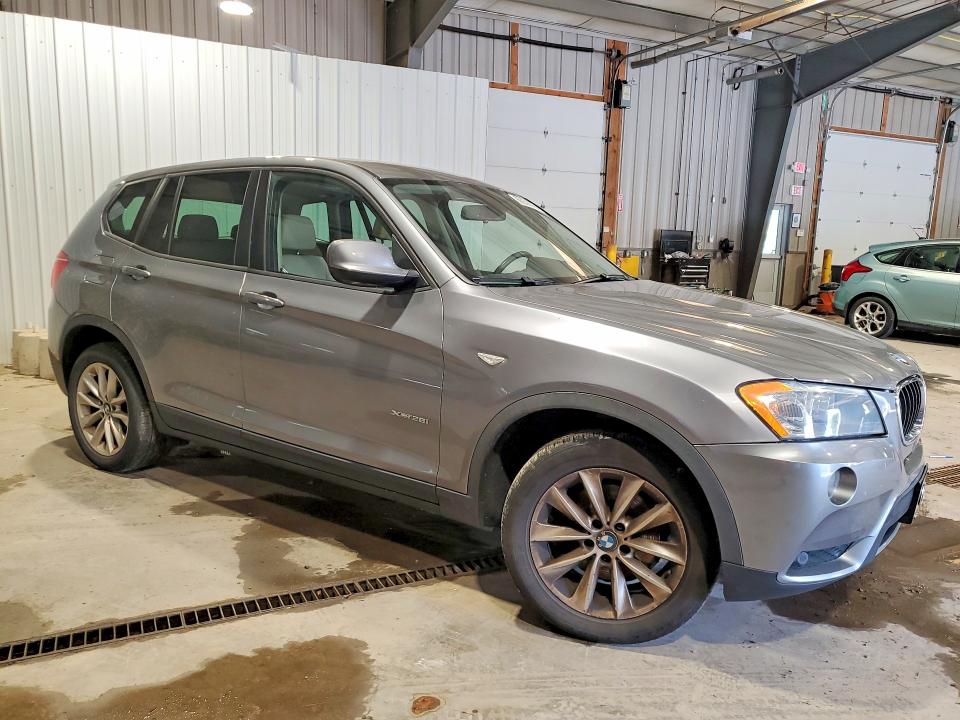 Photo 4 from auction – 2013 BMW X3 with VIN 5UXWX9C5XD0A08776