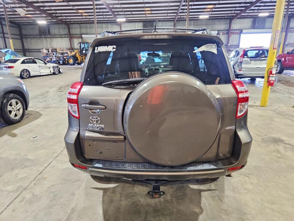 Photo 6 from auction – 2012 TOYOTA RAV4 with VIN 2T3BF4DV1CW267197