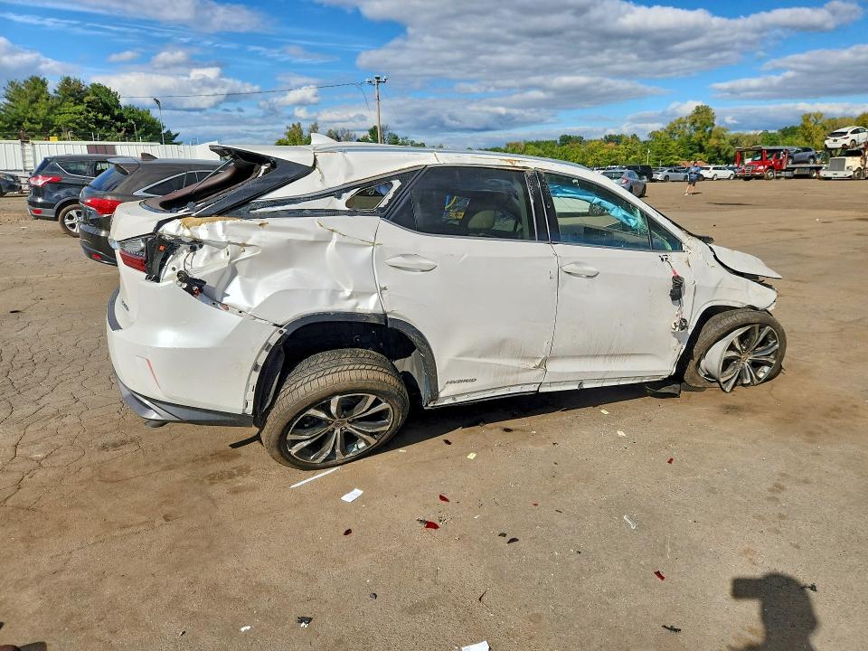 Photo 3 from auction – 2017 LEXUS RX 450H with VIN 2T2BGMCA4HC017302