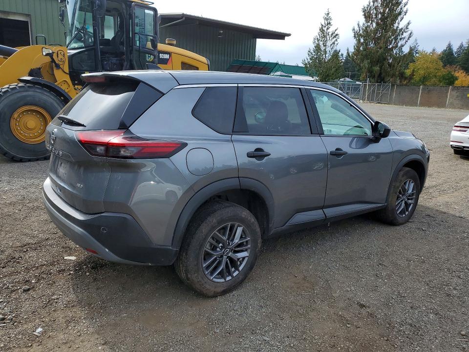 Photo 3 from auction – 2023 NISSAN ROGUE with VIN 5N1BT3AB4PC947208