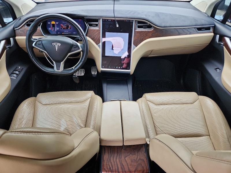 Photo 8 from auction – 2016 TESLA MODEL X with VIN 5YJXCBE42GFS00337