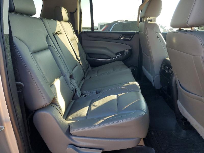 Photo 11 from auction – 2018 CHEVROLET SUBURBAN with VIN 1GNSCHKC1JR171219
