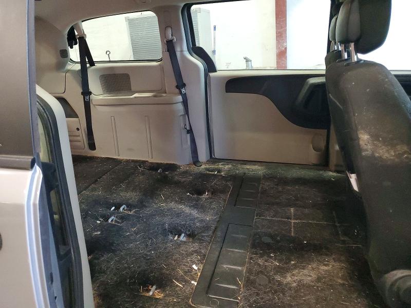 Photo 11 from auction – 2015 DODGE GRAND CARAVAN with VIN 2C4RDGBG8FR683028