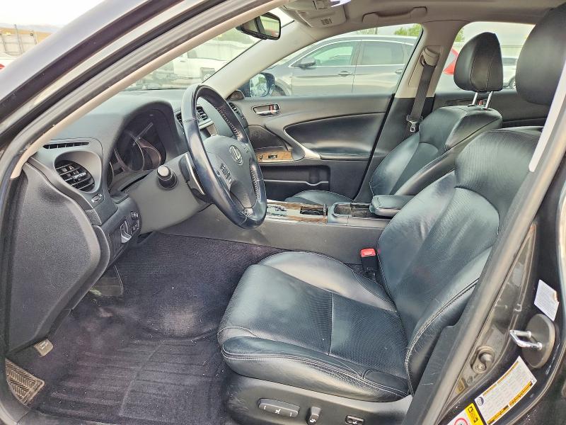 Photo 7 from auction – 2009 LEXUS IS with VIN JTHCK262092028828