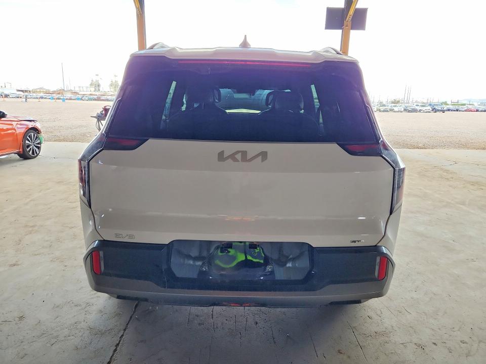 Photo 6 from auction – 2026 KIA EV9 with VIN 5XYAEFS53TG021070