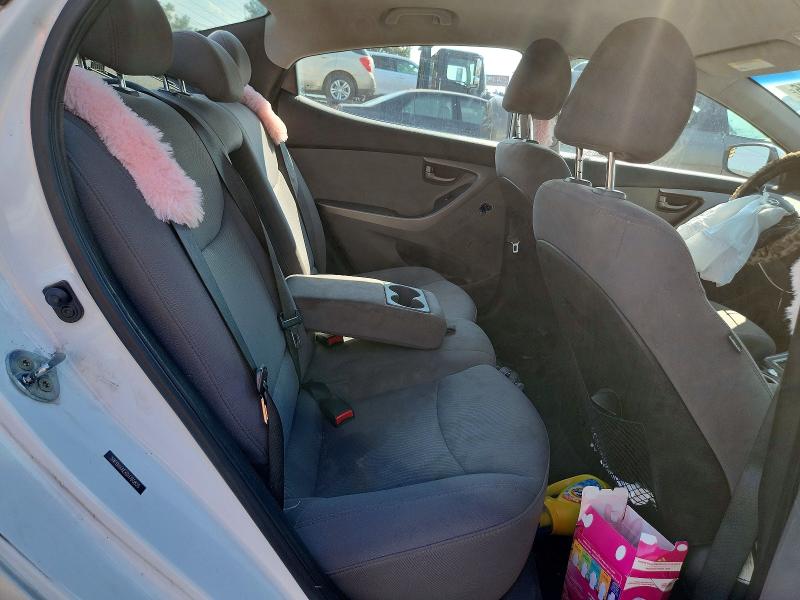 Photo 10 from auction – 2016 HYUNDAI ELANTRA with VIN 5NPDH4AEXGH765855