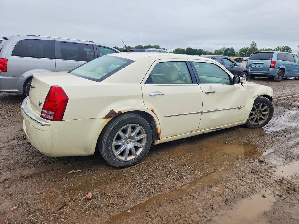 Photo 3 from auction – 2008 CHRYSLER 300C with VIN 2C3LA63H68H236467
