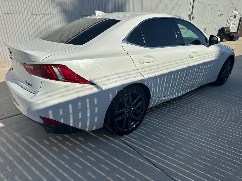 Photo 4 from auction – 2016 LEXUS IS with VIN JTHBA1D25G5037001