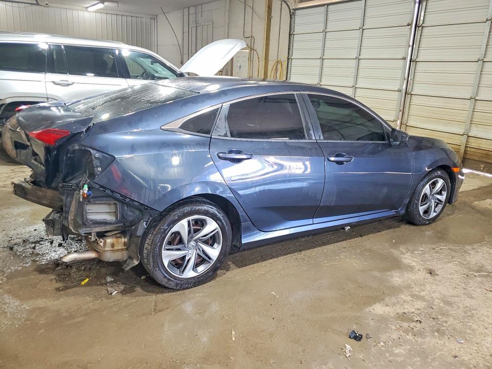 Снимка 3 от търг – 2019 HONDA CIVIC с VIN 2HGFC2F60KH584375