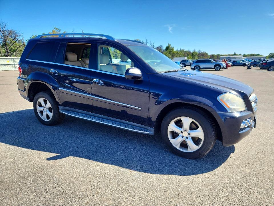 Photo 4 from auction – 2010 MERCEDES-BENZ GL with VIN 4JGBF7BBXAA531521
