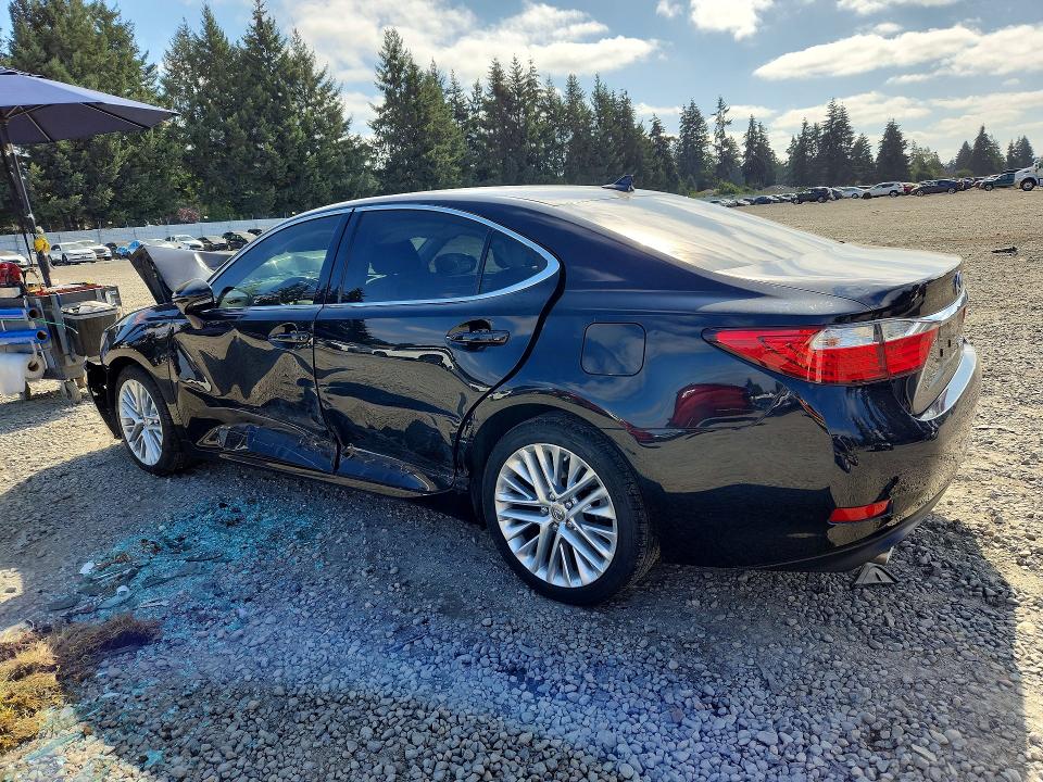 Фото 2 с аукциона – 2014 LEXUS ES с VIN JTHBK1GG9E2124564