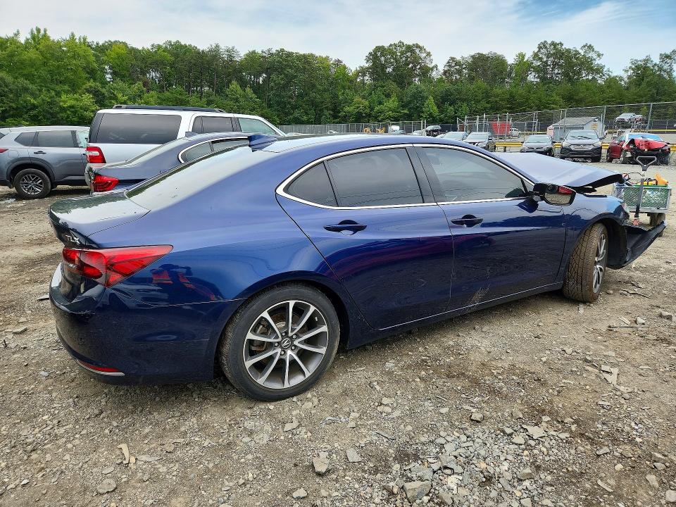 Zdjęcie 3 z aukcji – 2017 ACURA TLX z VIN 19UUB2F37HA002585