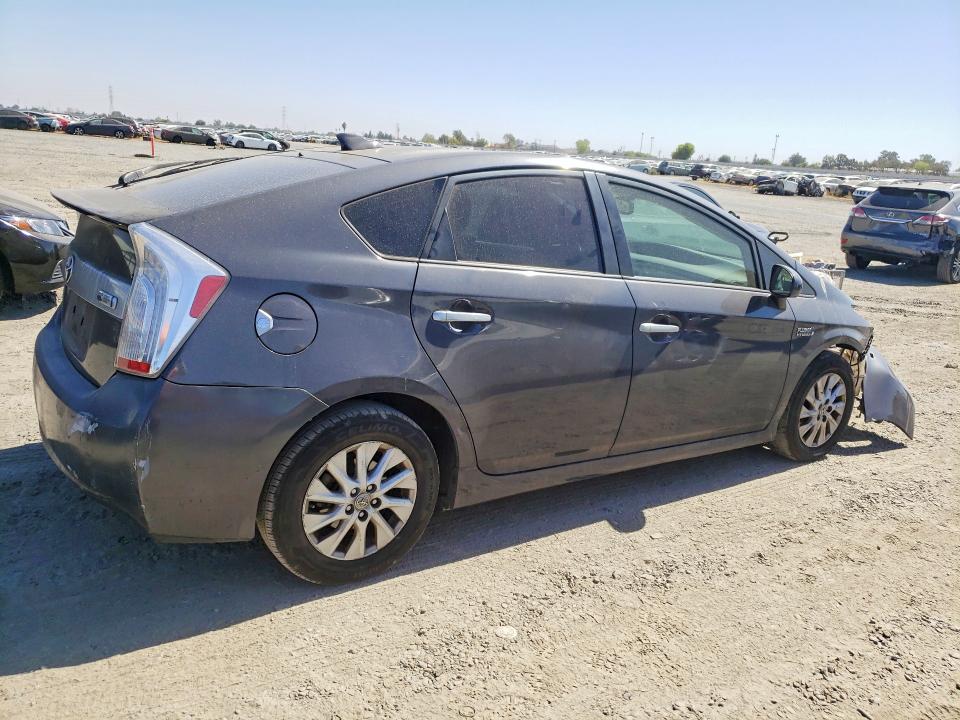 Снимка 3 от търг – 2012 TOYOTA PRIUS PLUG-IN HYBRID с VIN JTDKN3DP5C3021030
