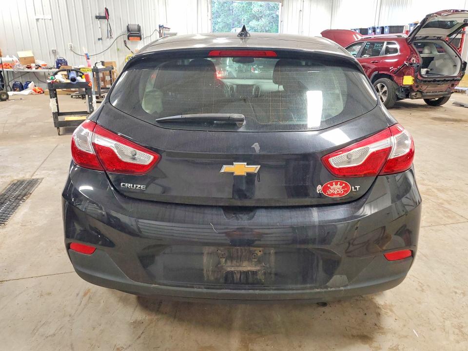 Photo 6 from auction – 2017 CHEVROLET CRUZE with VIN 3G1BE6SM6HS613640