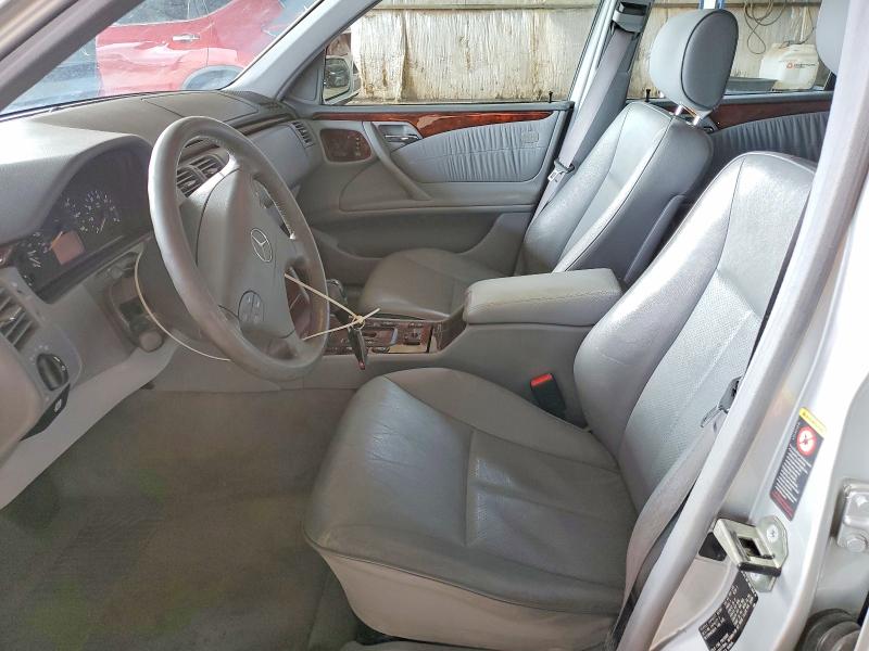 صورة رقم 7 من المزاد - 2001 MERCEDES-BENZ E مع VIN WDBJF70J61B323557