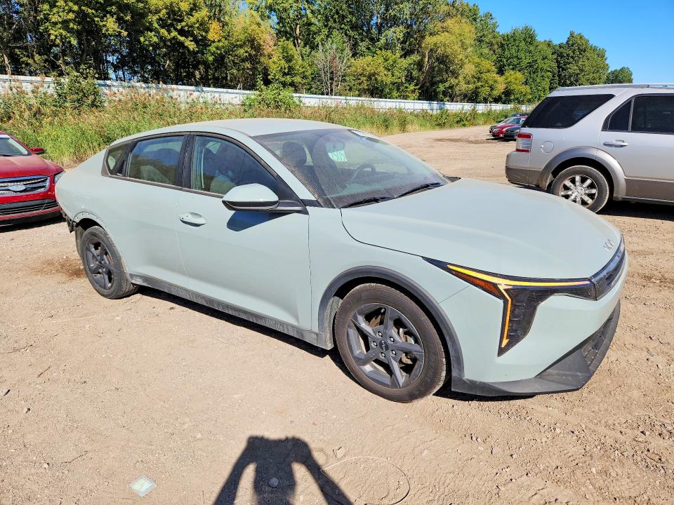 صورة رقم 4 من المزاد - 2025 KIA K4 مع VIN 3KPFT4DE7SE026569