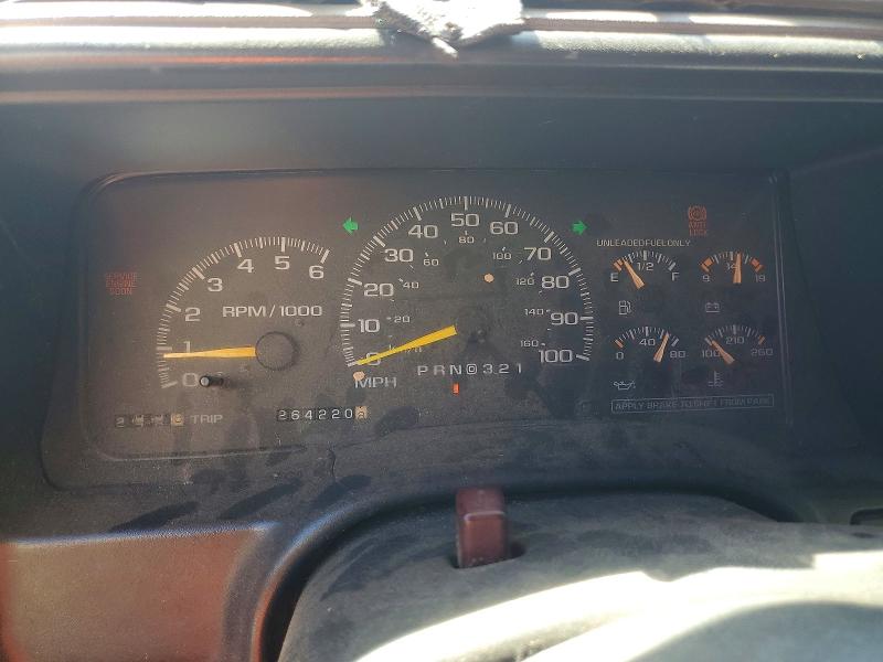 Снимка 9 от търг – 1998 CHEVROLET GMT-400 с VIN 2GCEK19R9W1145073