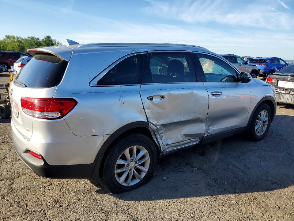 Photo 3 from auction – 2018 KIA SORENTO with VIN 5XYPG4A39JG369039