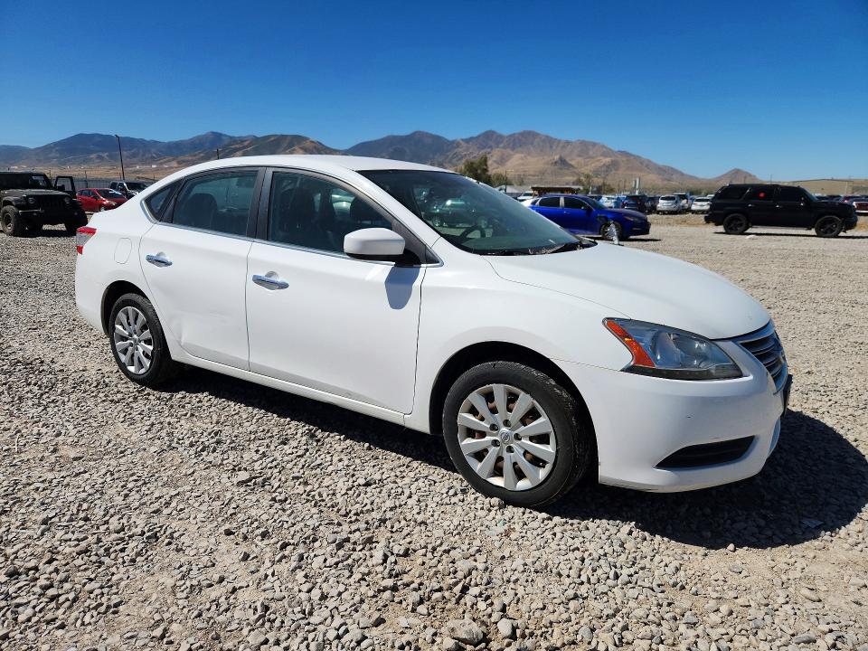 Photo 4 from auction – 2015 NISSAN SENTRA with VIN 3N1AB7AP1FY345588