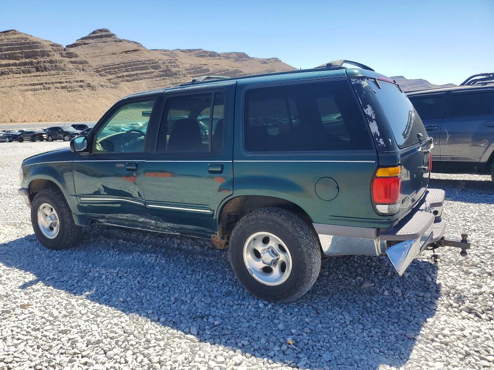Photo 2 from auction – 1997 FORD EXPLORER with VIN 1FMDU32E4VZC11040