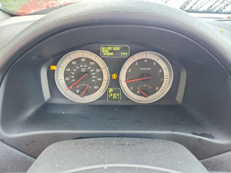 Photo 9 from auction – 2013 VOLVO C70 with VIN YV1672MC6DJ138514