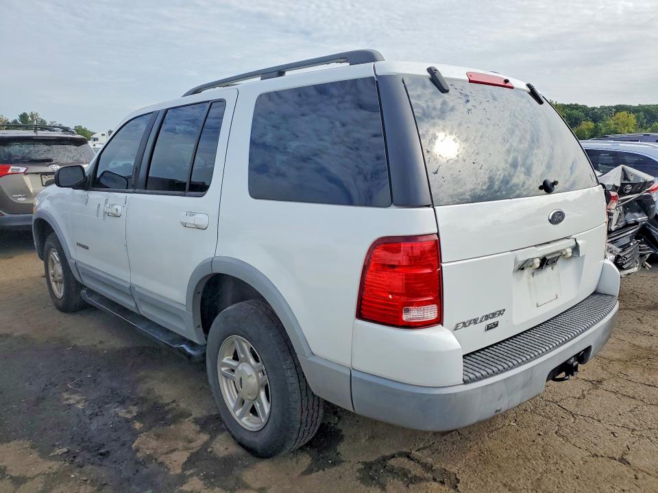 صورة رقم 2 من المزاد - 2002 FORD EXPLORER مع VIN 1FMZU73K12ZD01792