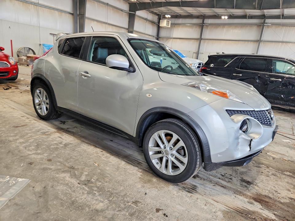 Zdjęcie 4 z aukcji – 2013 NISSAN JUKE z VIN JN8AF5MV6DT216000