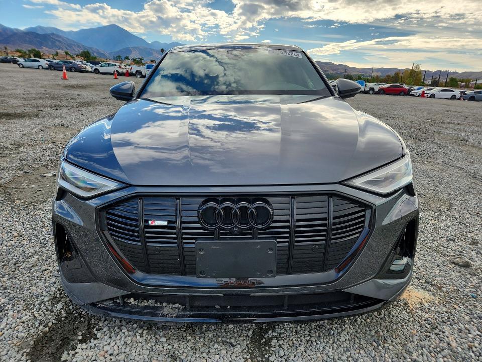 صورة رقم 5 من المزاد - 2023 AUDI E-TRON مع VIN WA12ABGE7PB025389