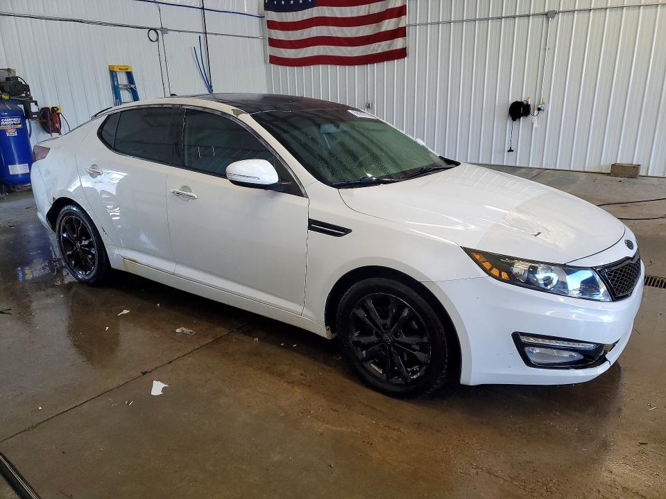Photo 4 from auction – 2013 KIA OPTIMA with VIN 5XXGN4A72DG226533