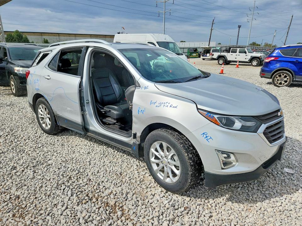 Photo 4 from auction – 2018 CHEVROLET EQUINOX with VIN 2GNAXJEV2J6101535