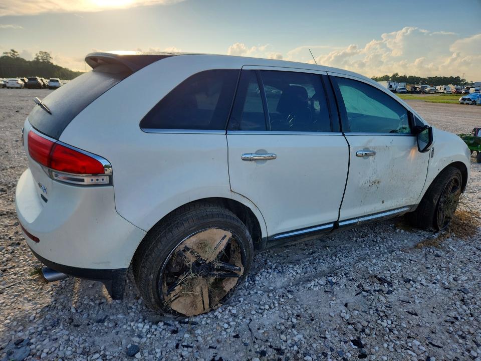 Photo 3 from auction – 2013 LINCOLN MKX with VIN 2LMDJ6JK6DBL38671