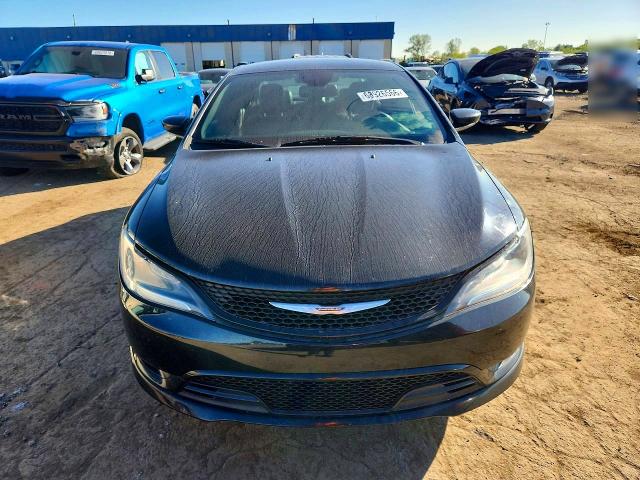 Photo 5 from auction – 2015 CHRYSLER 200 with VIN 1C3CCCBB1FN654624