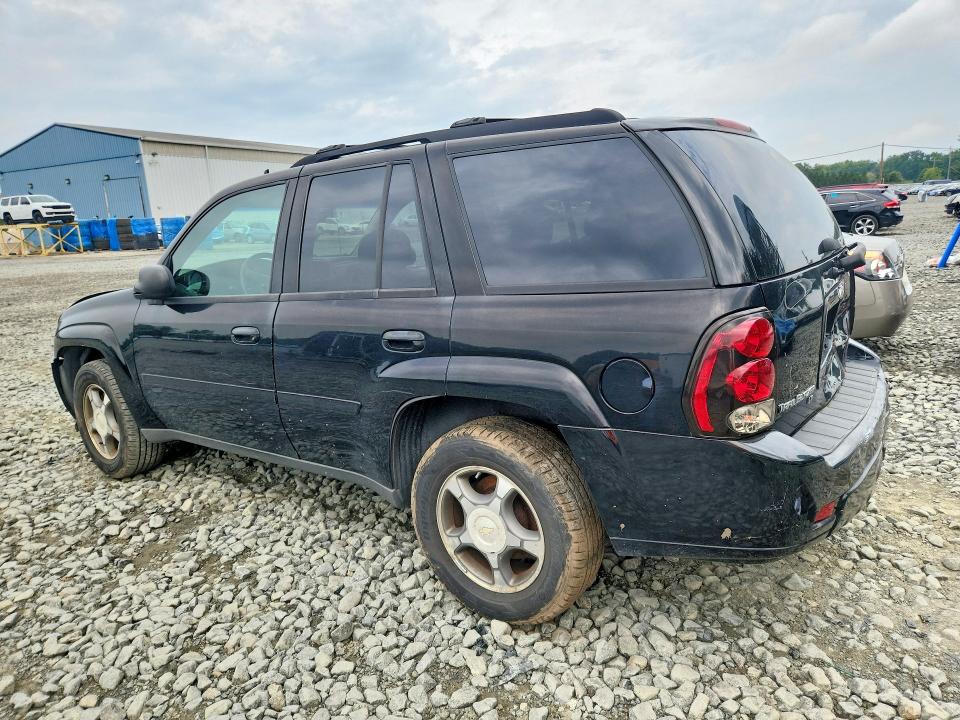 Photo 2 from auction – 2008 CHEVROLET TRAILBLAZER with VIN 1GNDT13S882164888