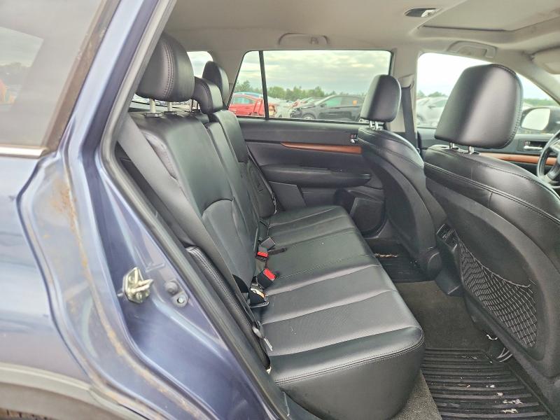 Фото 11 с аукциона – 2014 SUBARU OUTBACK с VIN 4S4BRBLCXE3309993
