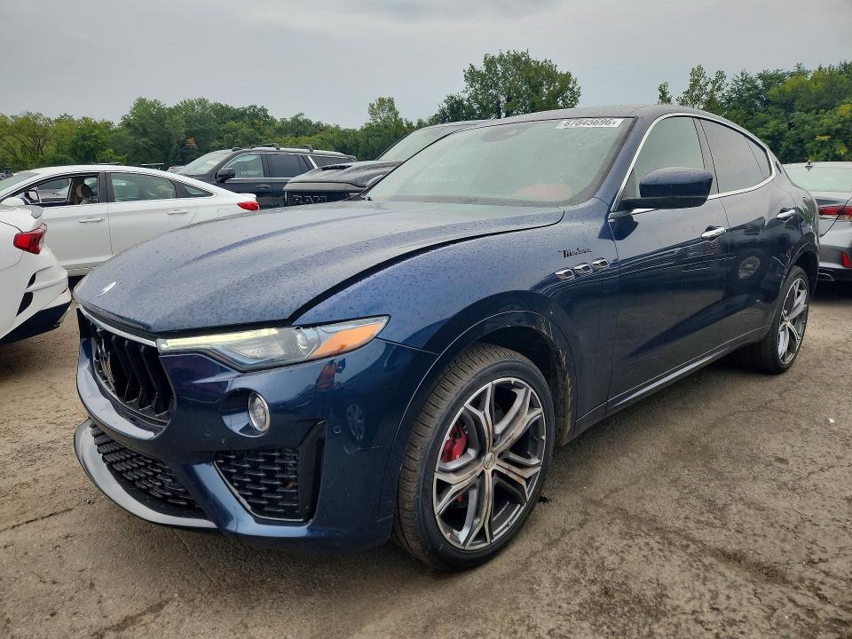 MASERATI LEVANTE 2023 с VIN ZN661YUM6PX435611 - Снимка от търг