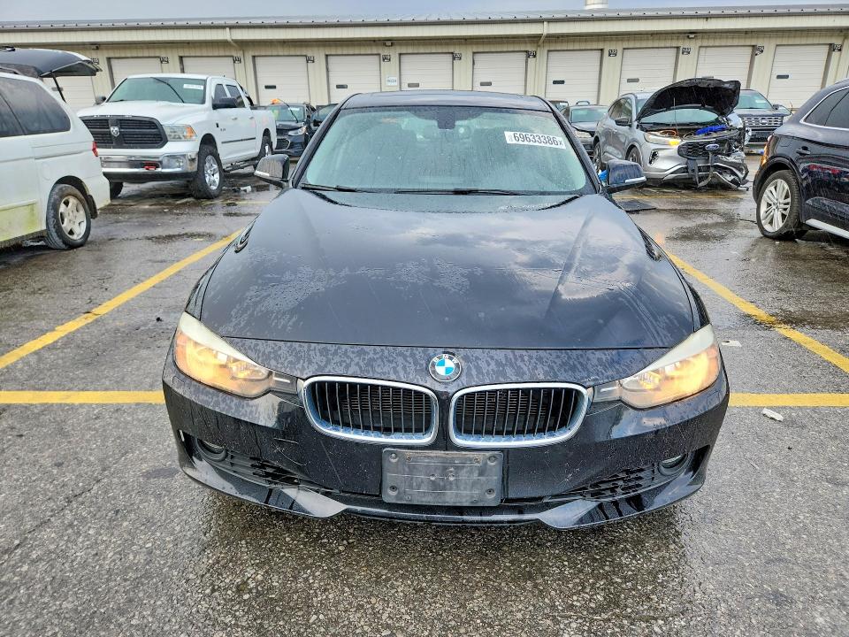 صورة رقم 5 من المزاد - 2013 BMW 328 مع VIN WBA3B5G59DNS03528