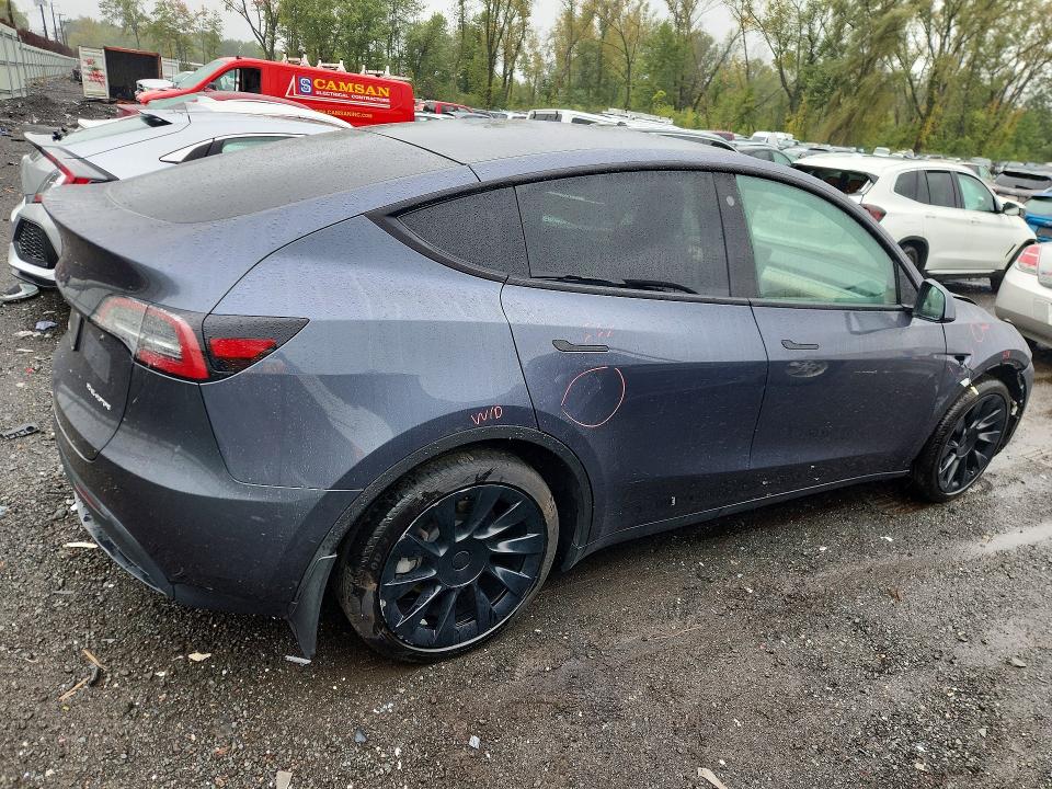 صورة رقم 3 من المزاد - 2023 TESLA MODEL Y مع VIN 7SAYGAEE3PF708430