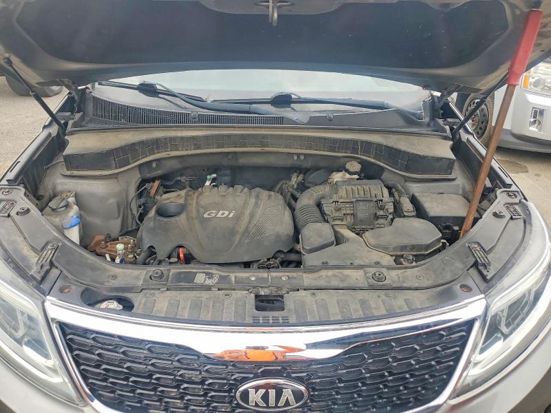 Photo 12 from auction – 2015 KIA SORENTO with VIN 5XYKT4A63FG658814