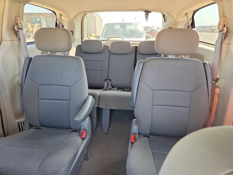Photo 10 from auction – 2010 DODGE GRAND CARAVAN with VIN 2D4RN5D1XAR411960