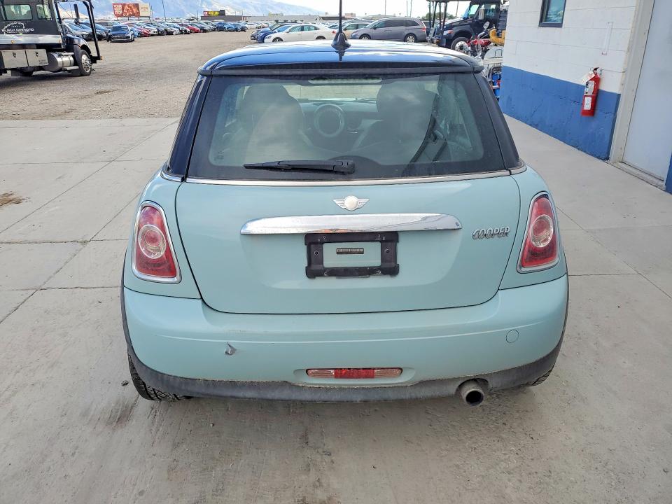 Foto 6 de la subasta – 2013 MINI COOPER con VIN WMWSU3C50DT548541